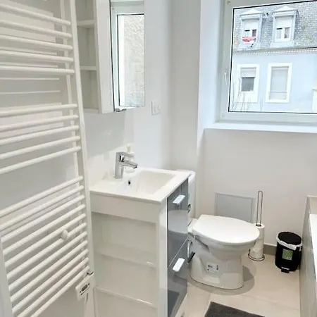 Rs-1 - Chaleureux 2 Pieces Au 1er Etage Equipe 1-3 Pers Lägenhet